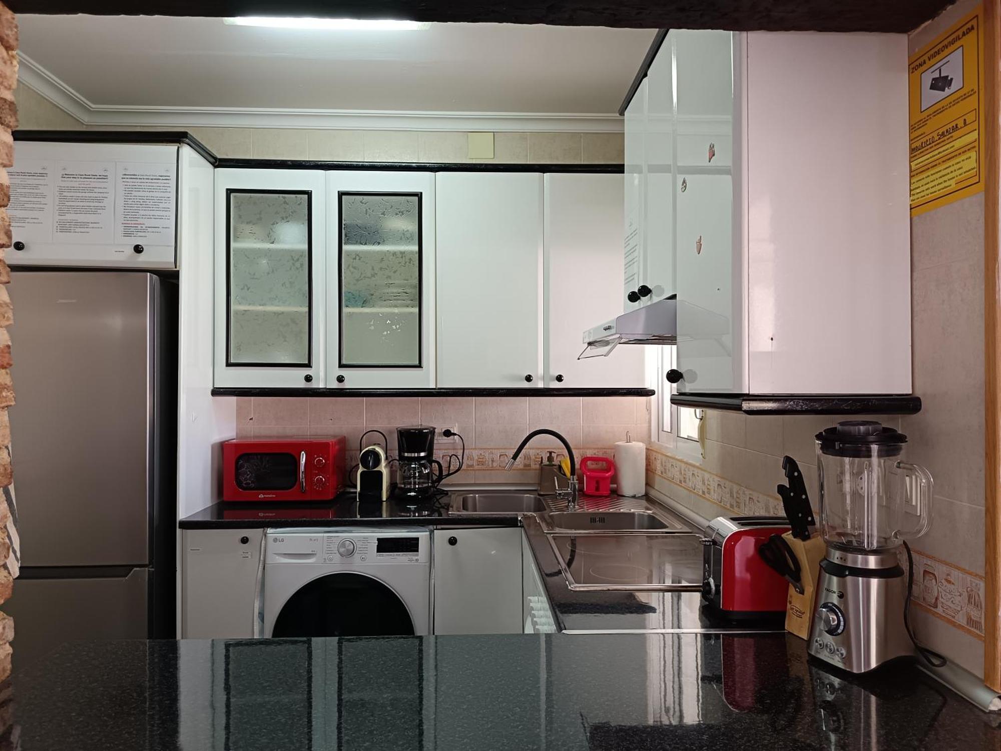 Casa Oasis Puertollano, Una Casa Rural En Puertollano, Agradable, Con Piscina En Zona Tranquila エクステリア 写真